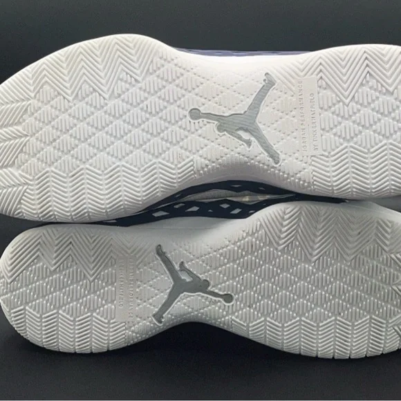 JORDAN Nike Blue and White Sneakers - Picture 3 of 10